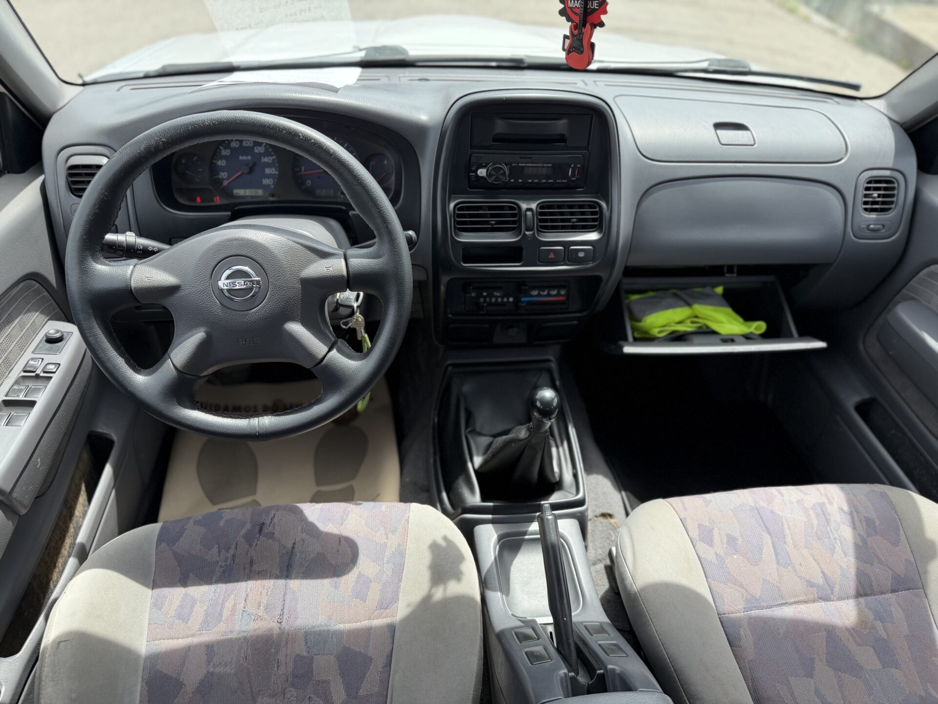 
								Nissan D22 4×2 total									