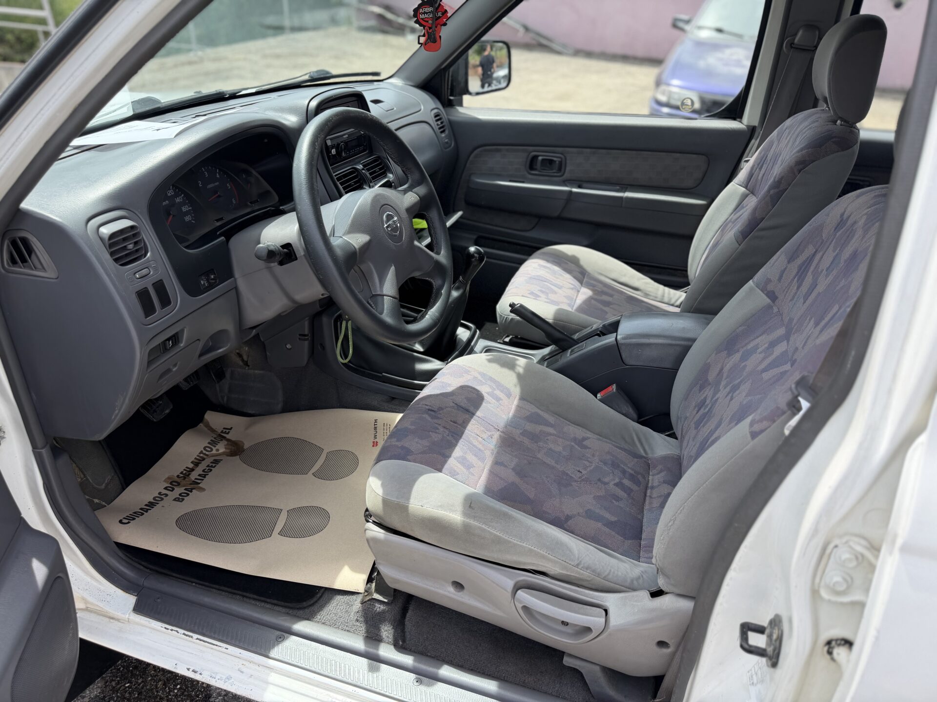 
								Nissan D22 4×2 total									