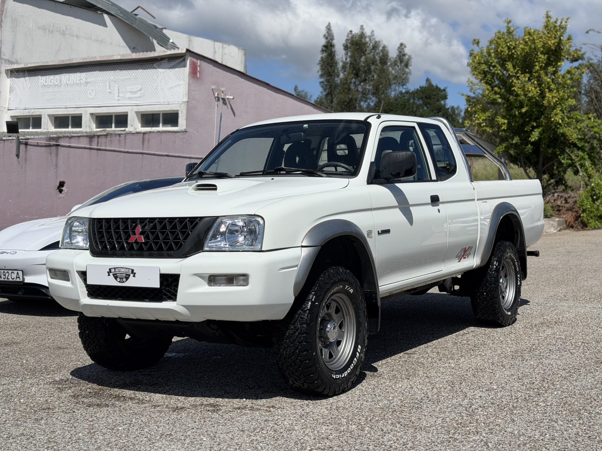 
								Mitsubishi L200 total									
