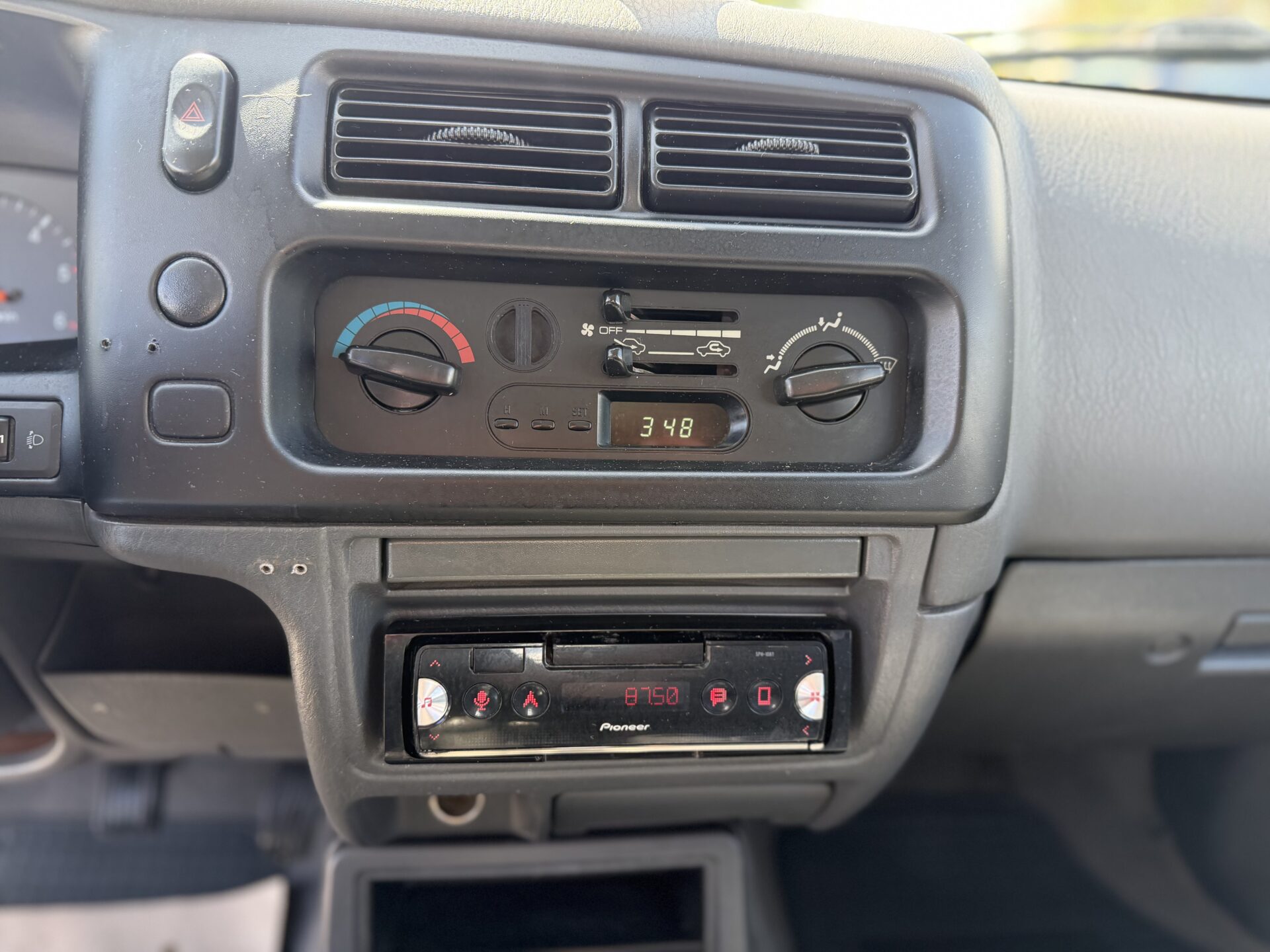 
								Mitsubishi L200 total									