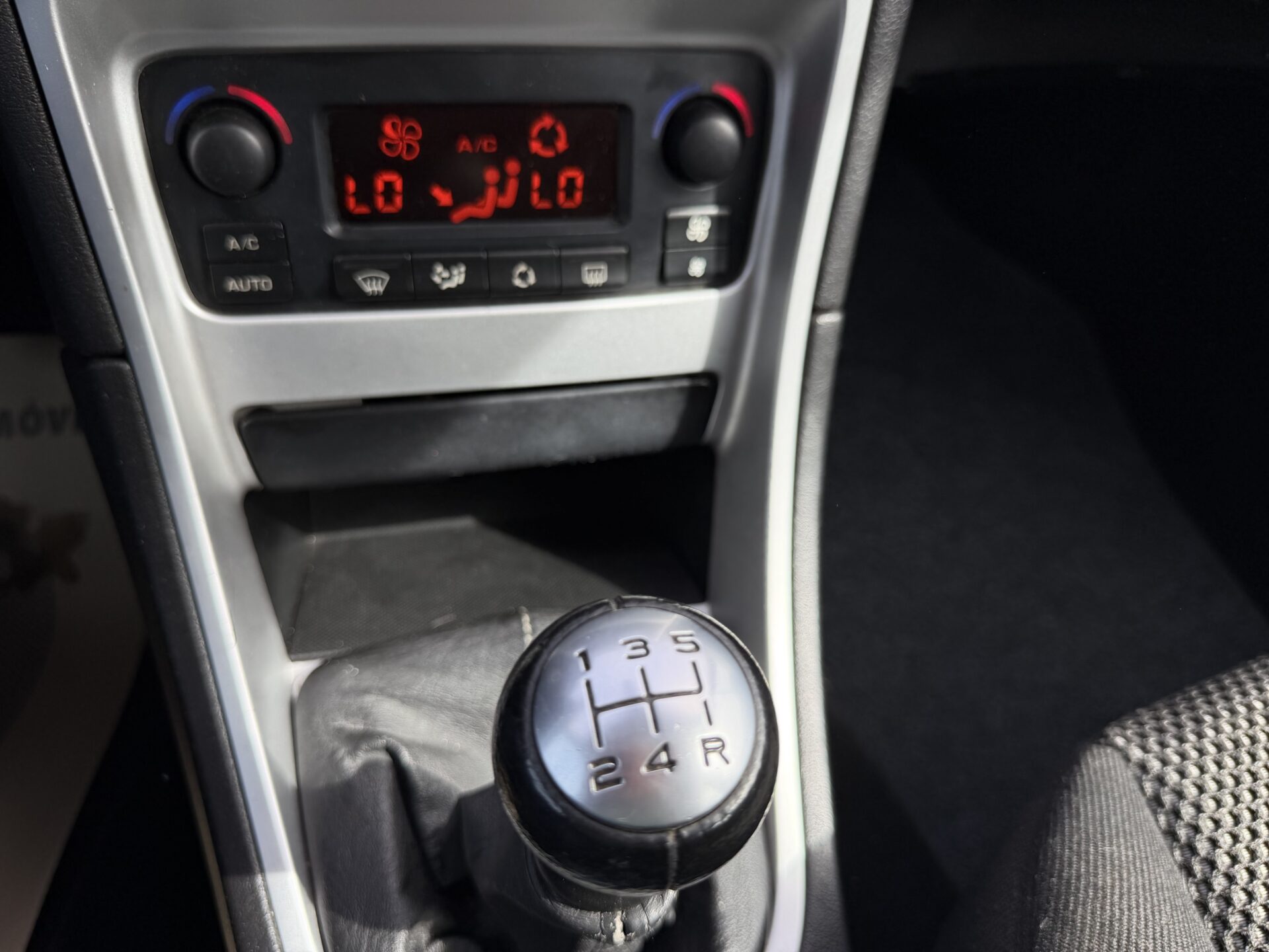 
								Peugeot 307 total									