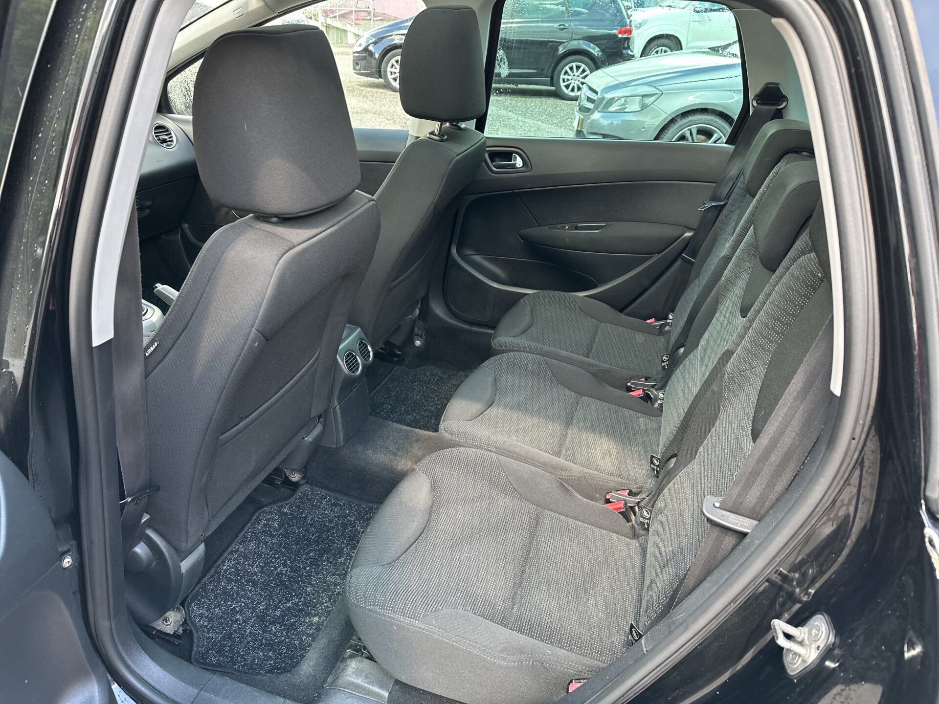 
								Peugeot 308 SW total									