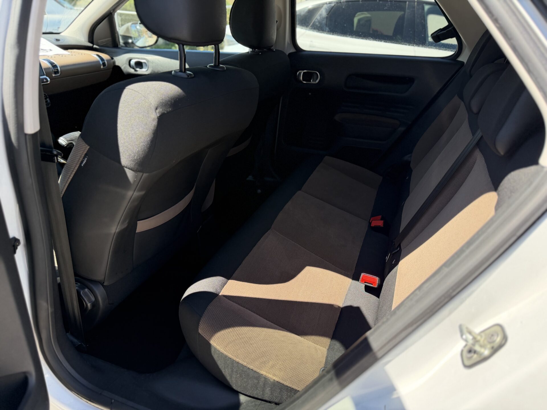 
								Citroen c4 cactus total									