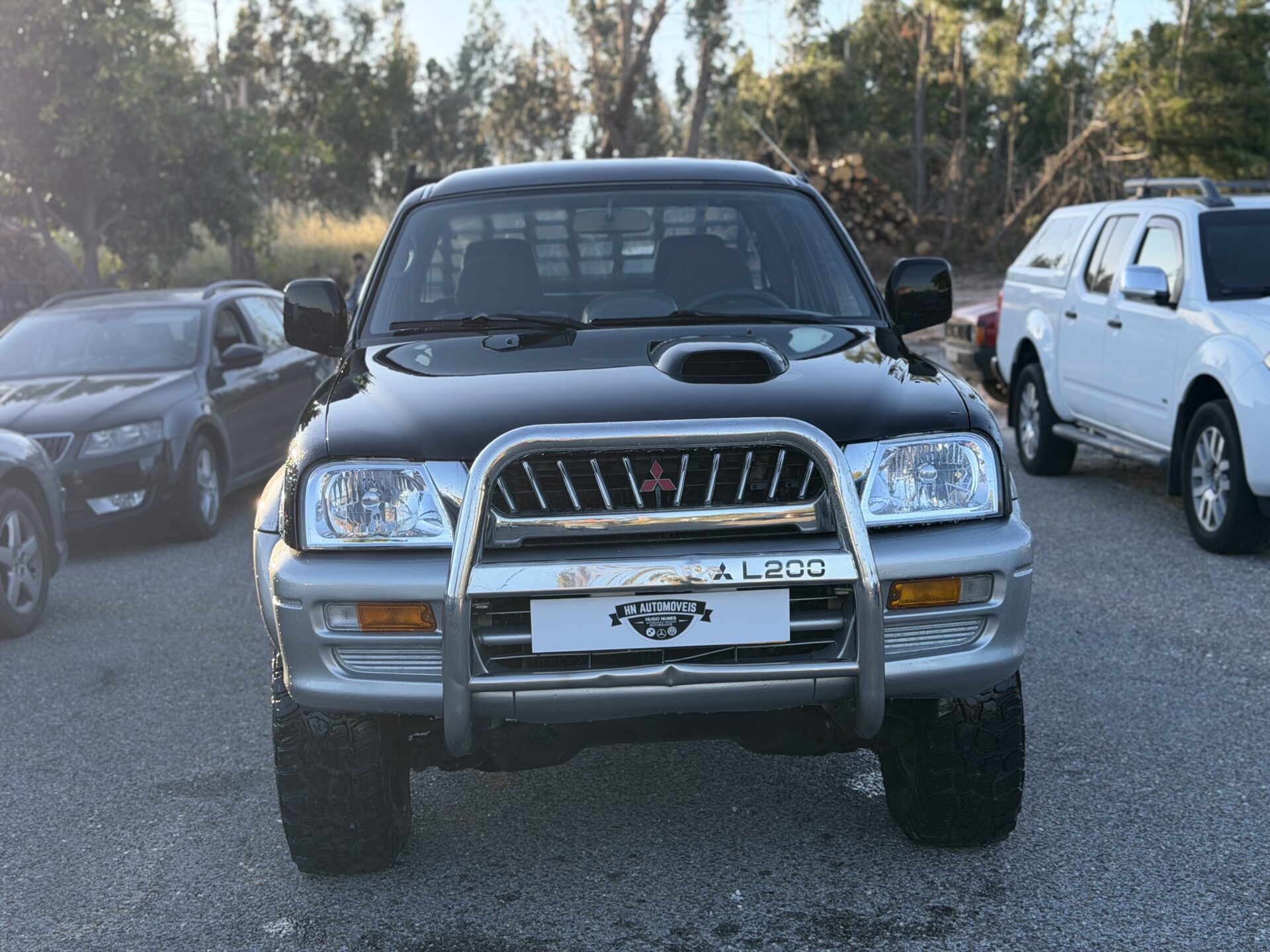 
								Mitsubishi L200 Strakar total									