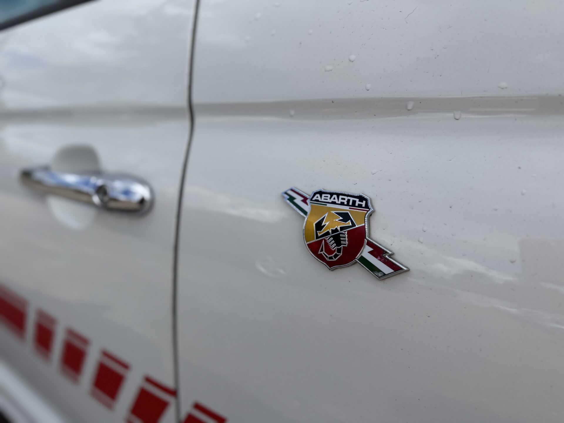 
								Fiat 500 Abarth total									