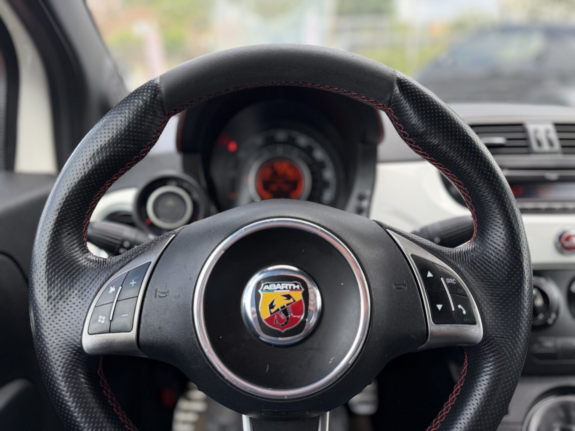 
								Fiat 500 Abarth total									