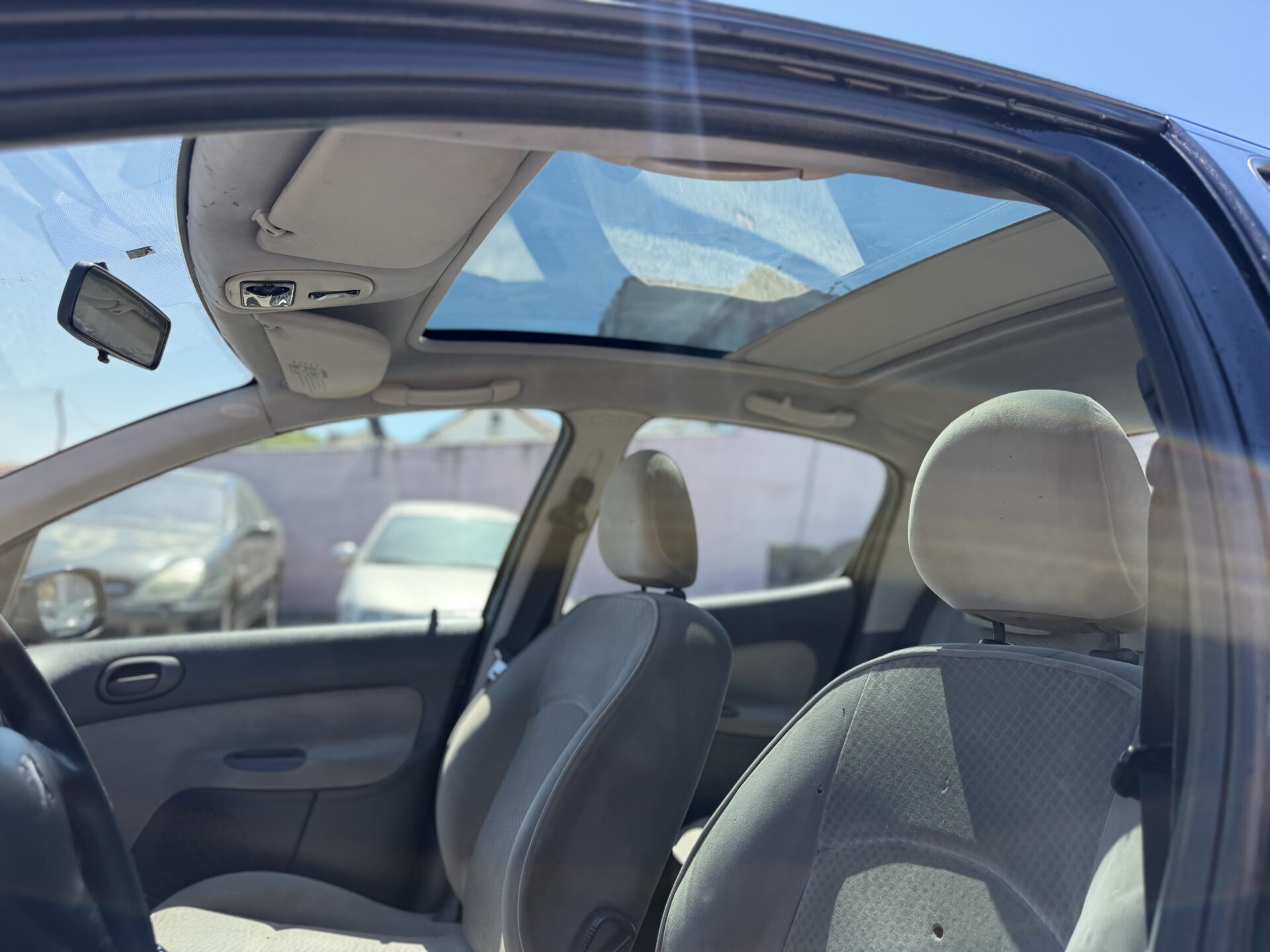 
								Peugeot 206 Quick Silver total									