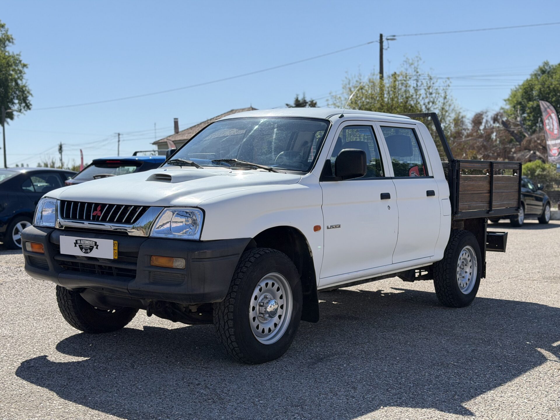 
								Mitsubishi L200 total									