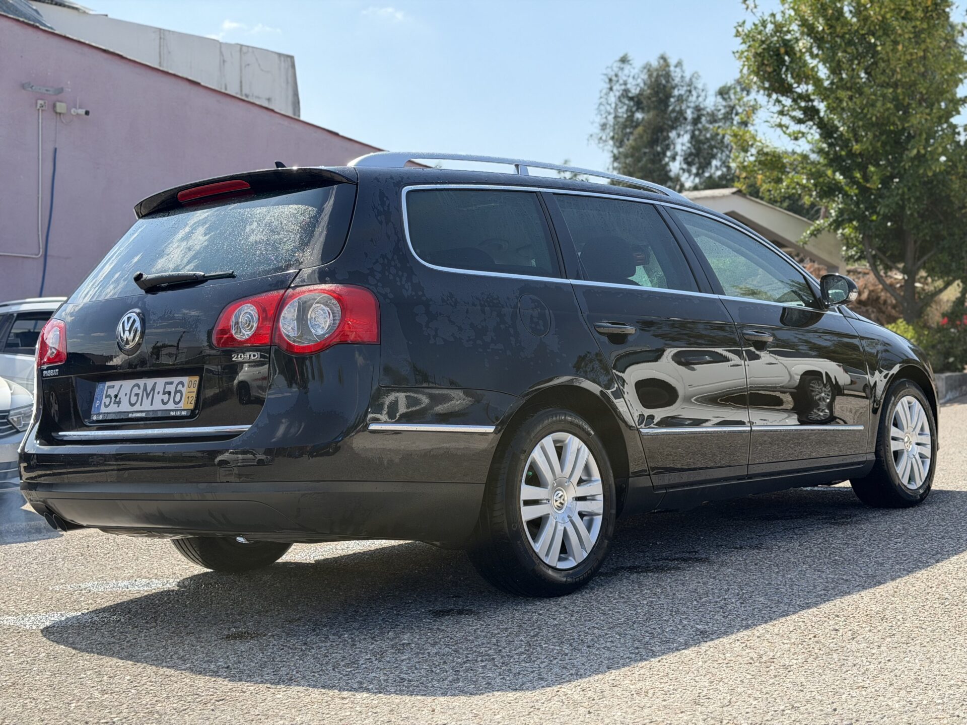 
								Volkswagen Passat highline total									