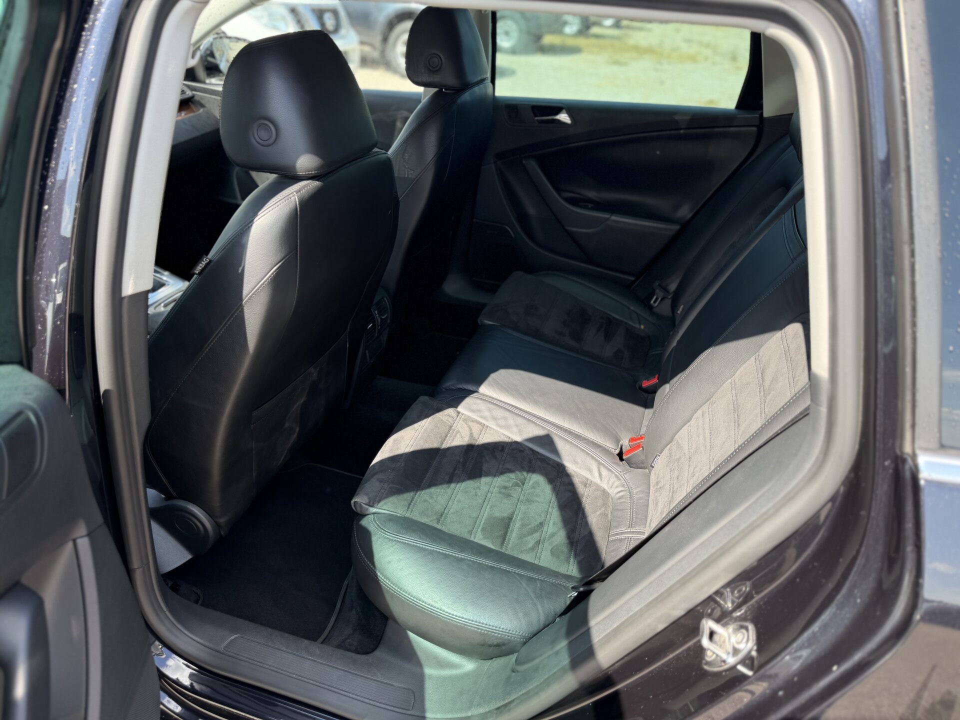 
								Volkswagen Passat highline total									