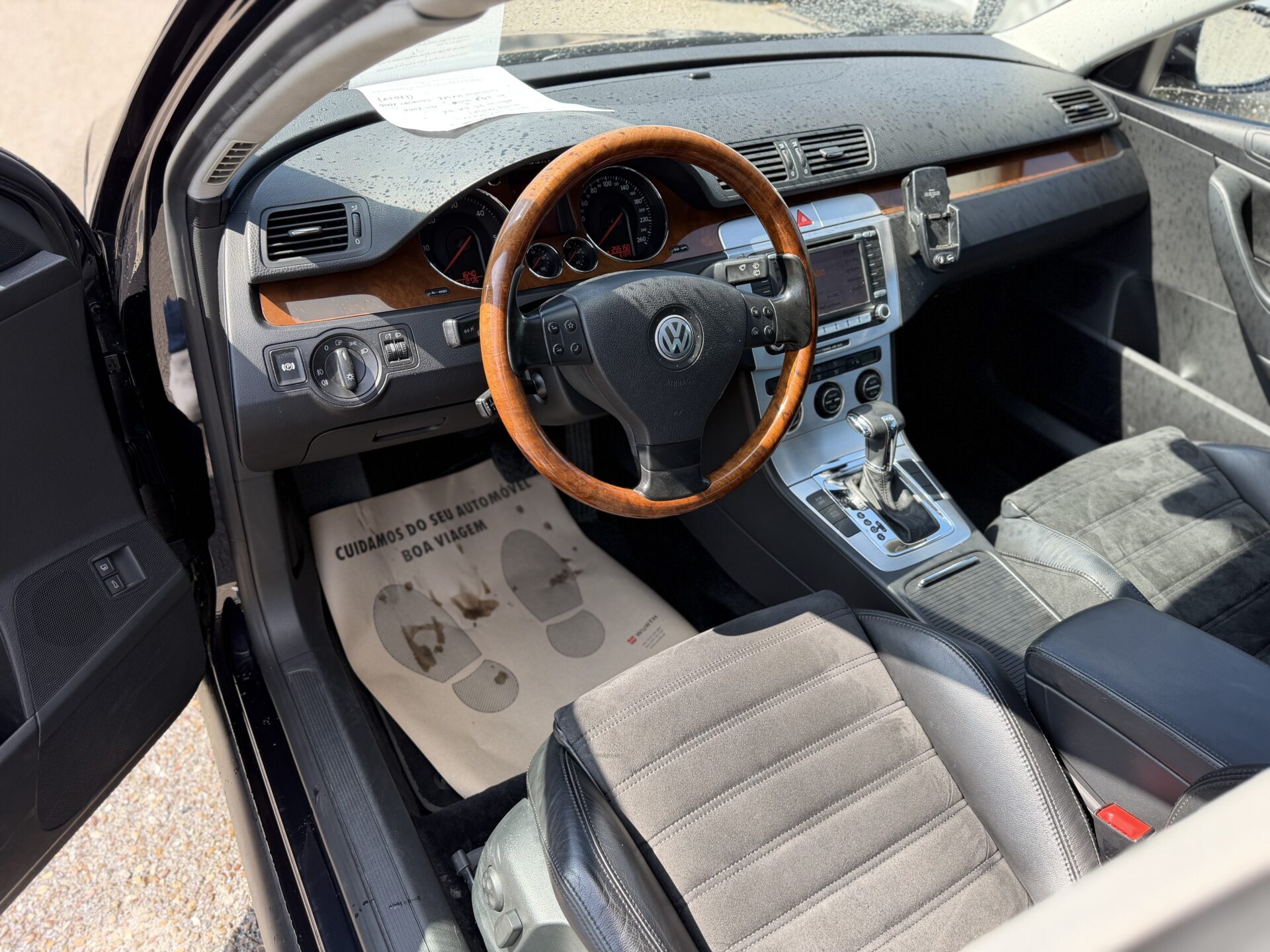 
								Volkswagen Passat highline total									