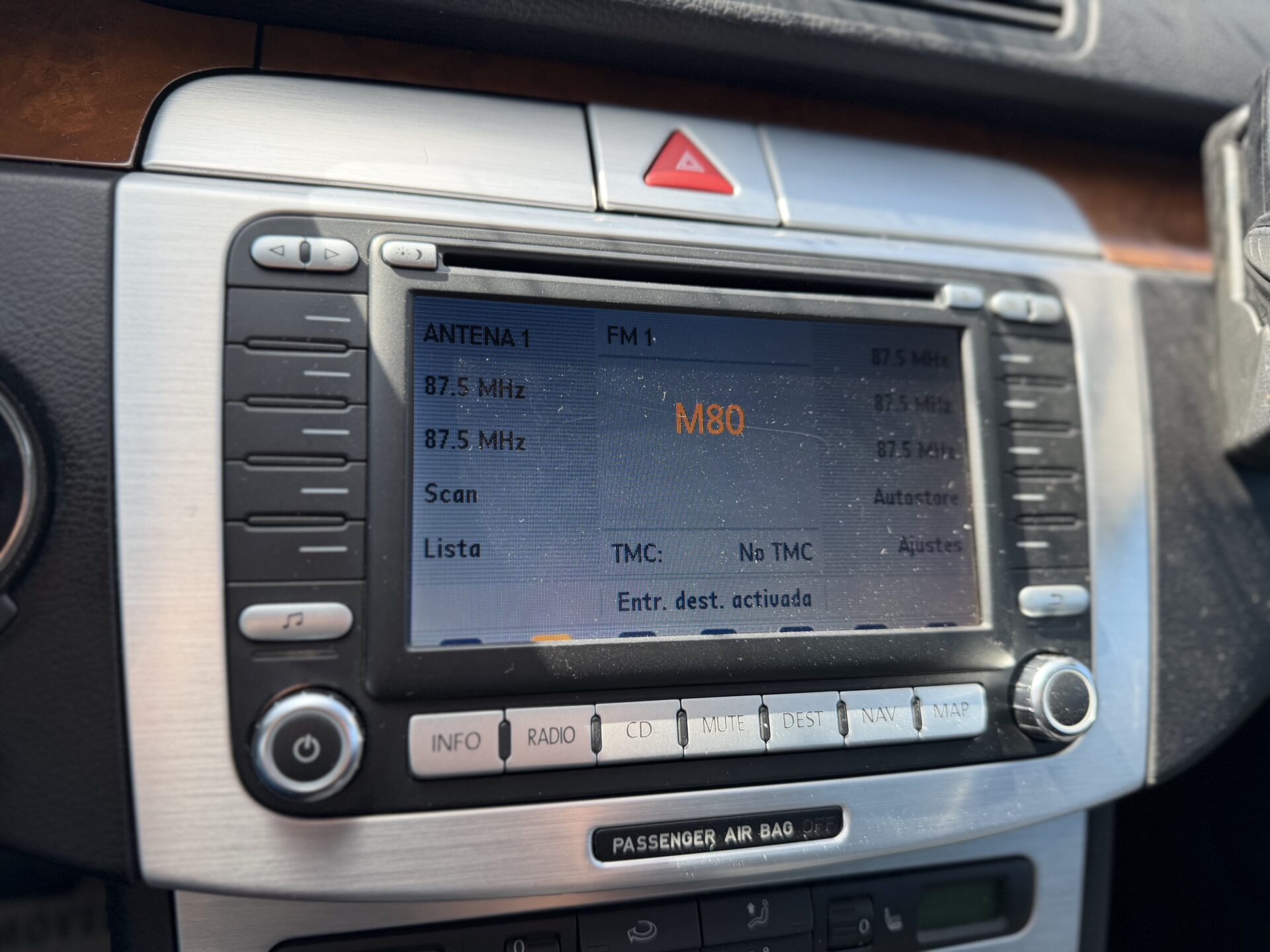 
								Volkswagen Passat highline total									
