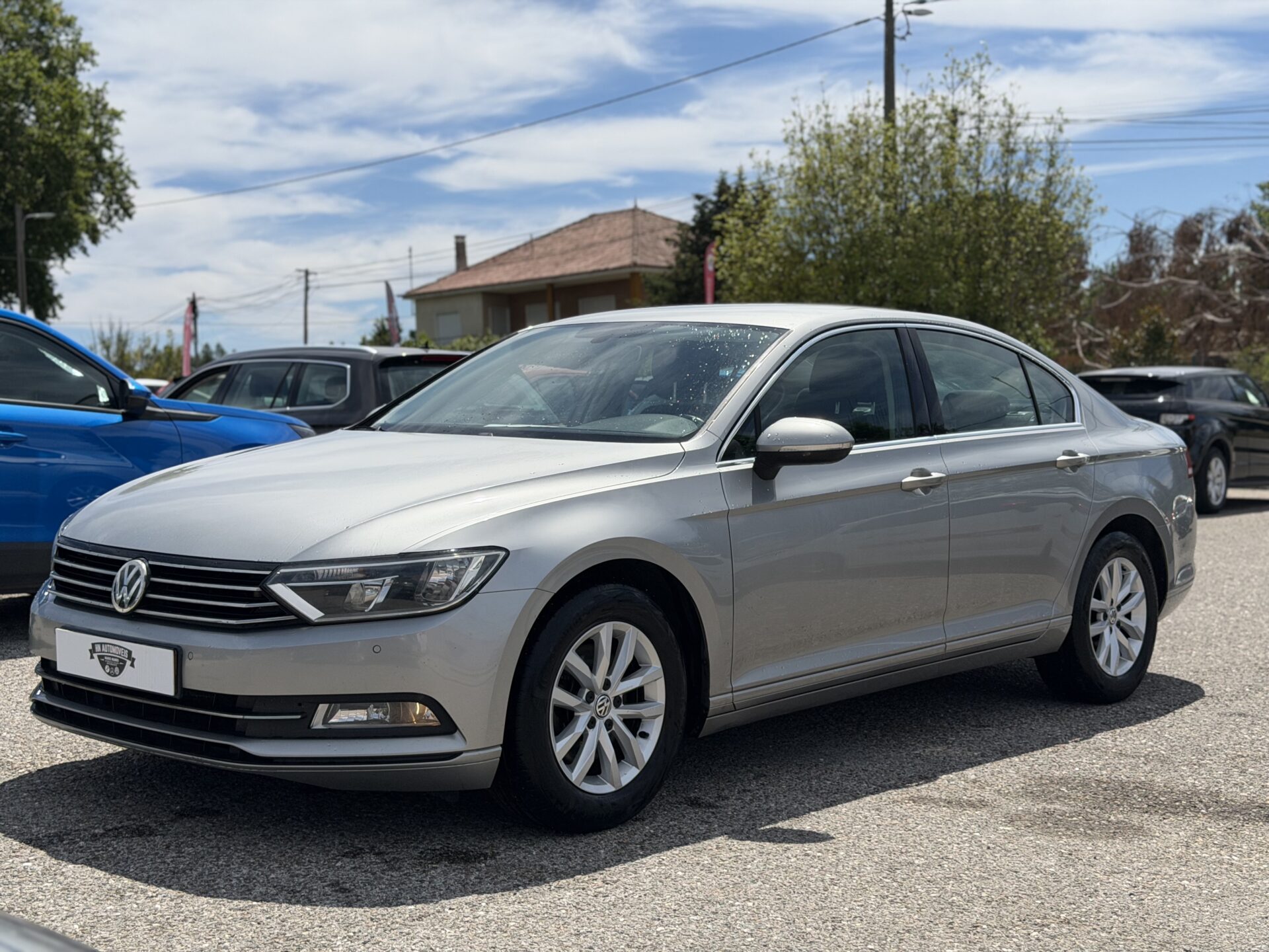 
								Volkswagen Passat total									