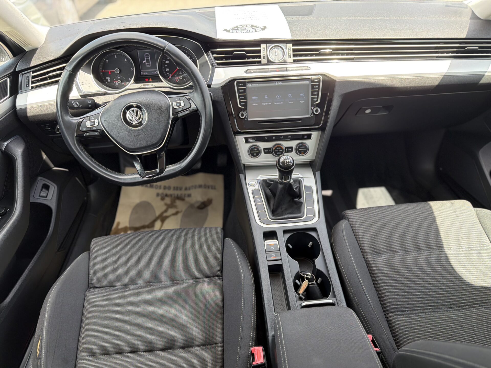 
								Volkswagen Passat total									