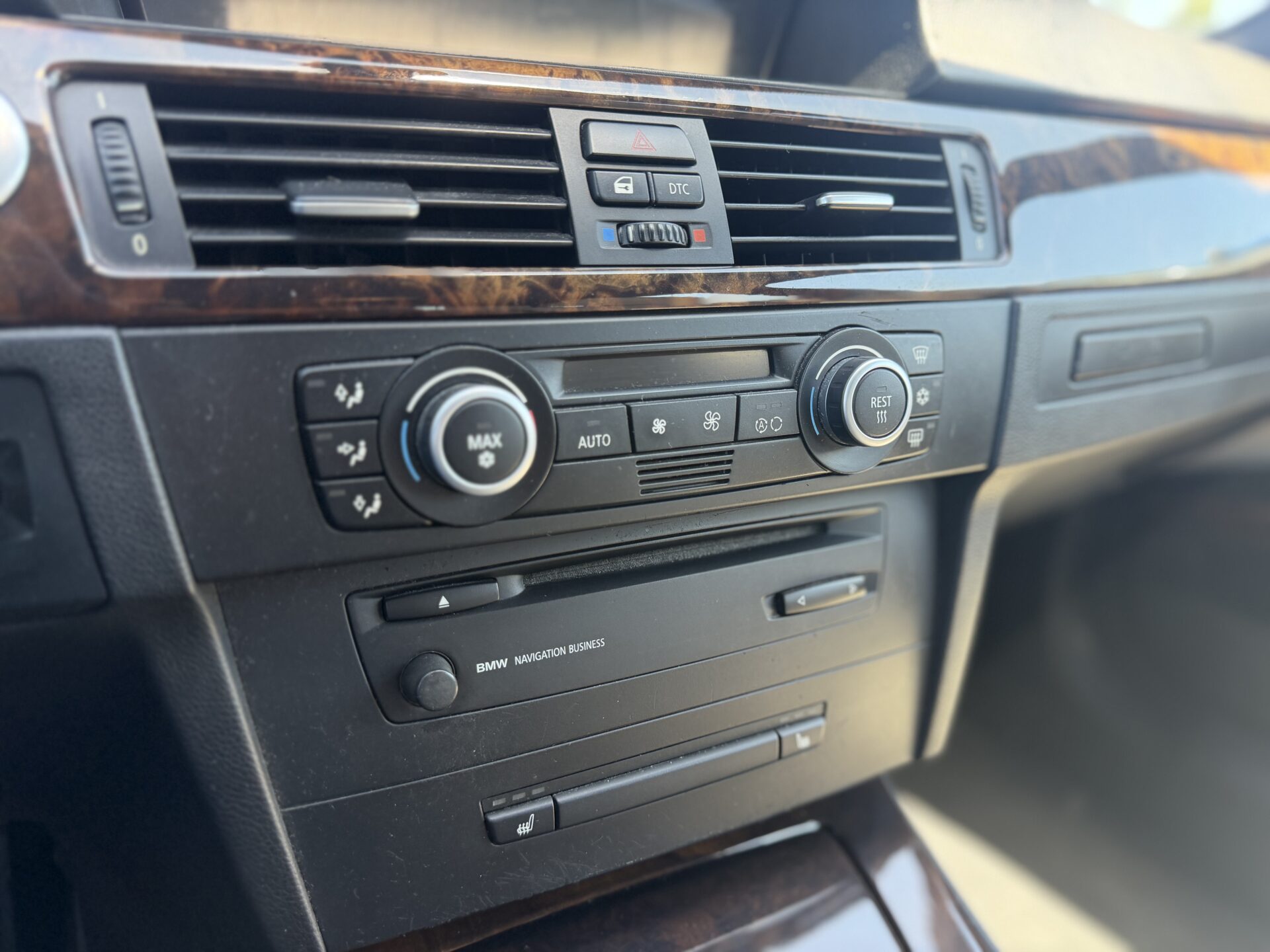 
								Bmw 320 D total									