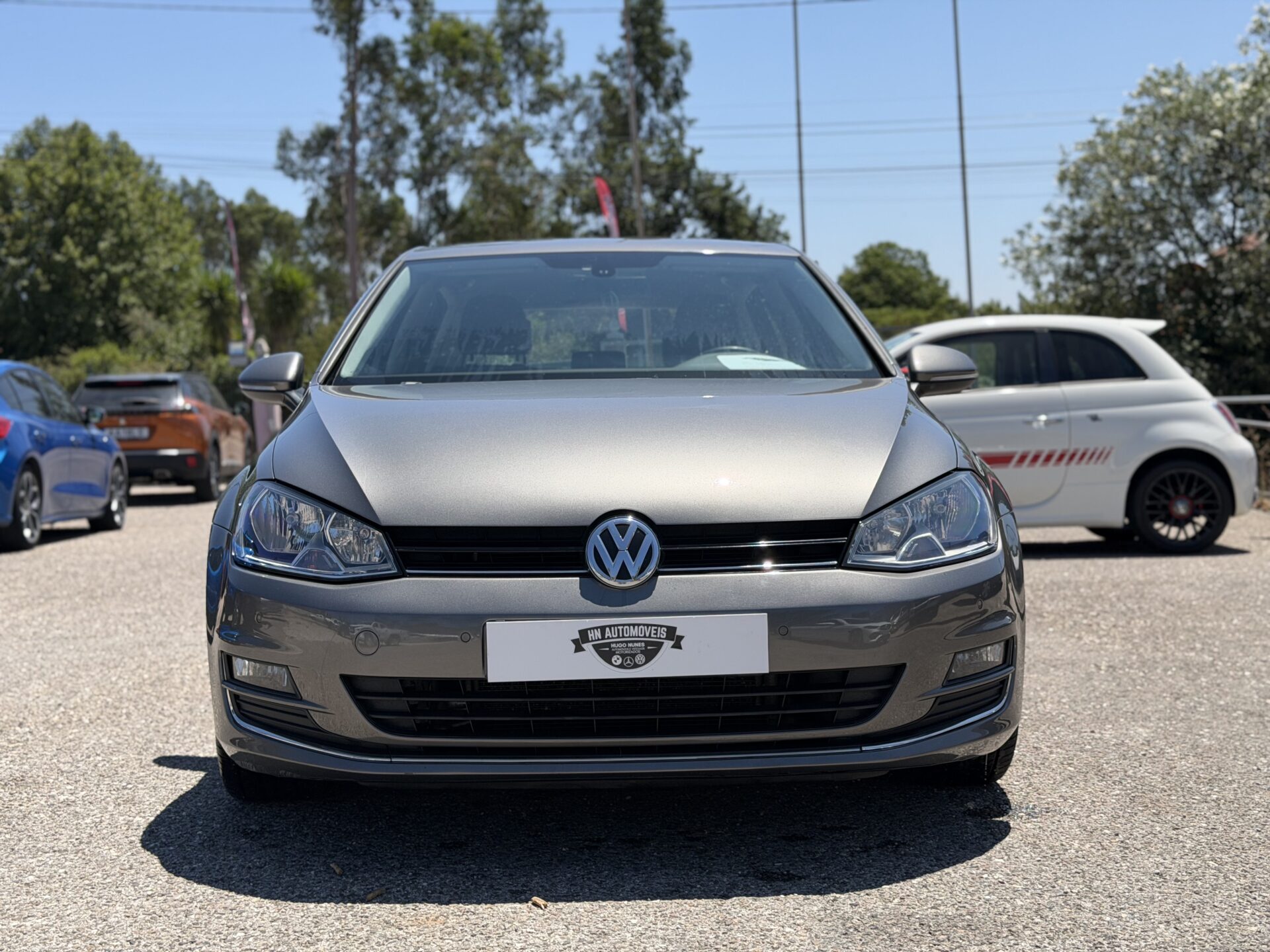 
								Volkswagen Golf VII total									