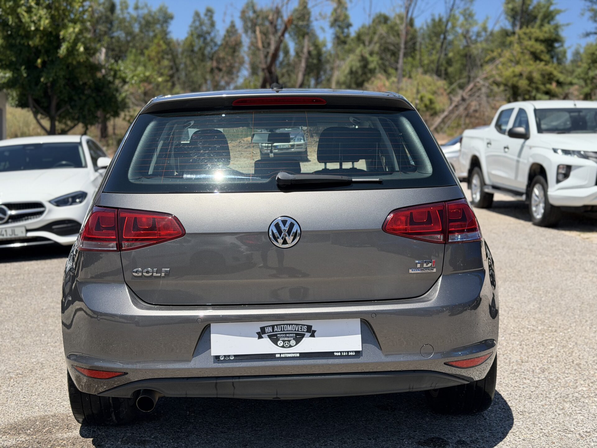 
								Volkswagen Golf VII total									