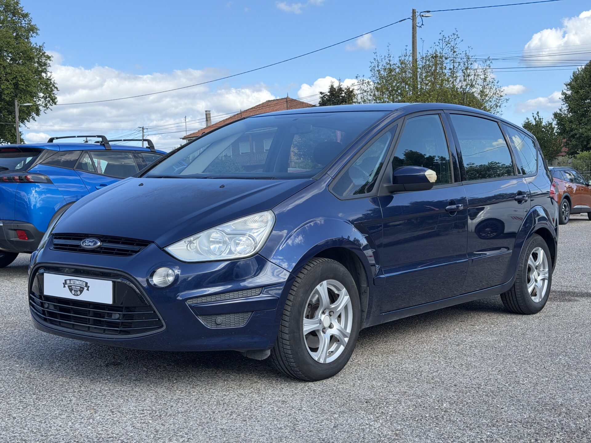 
								Ford S Max total									
