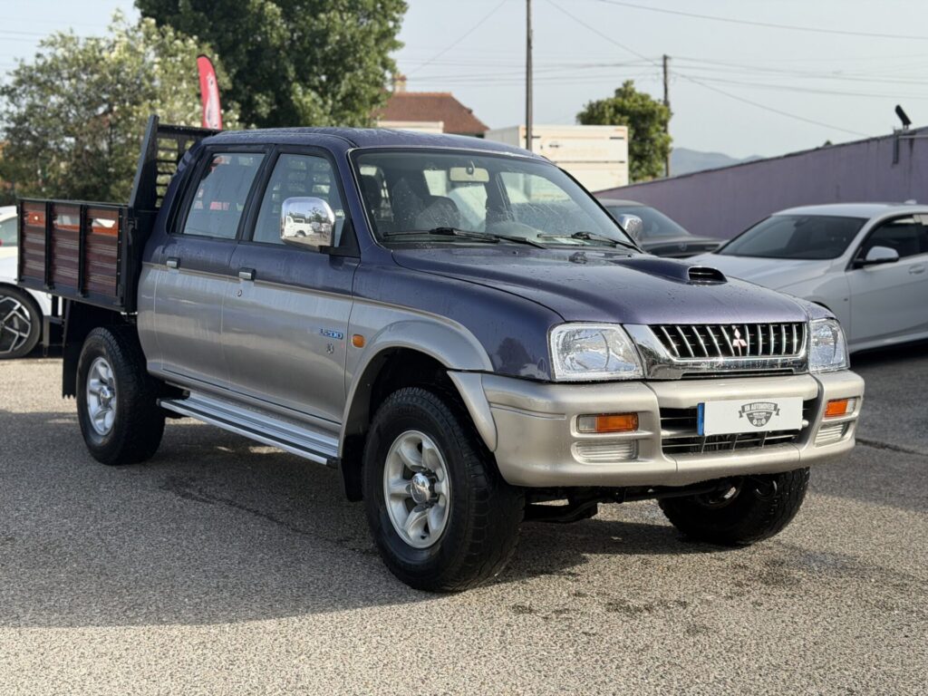 Mitsubishi l200
