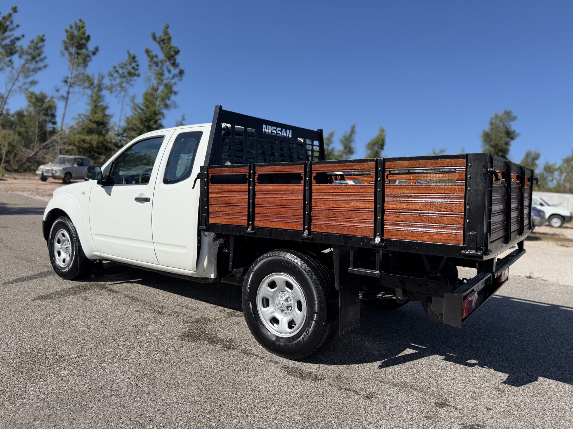 
								Nissan Navara D40 total									