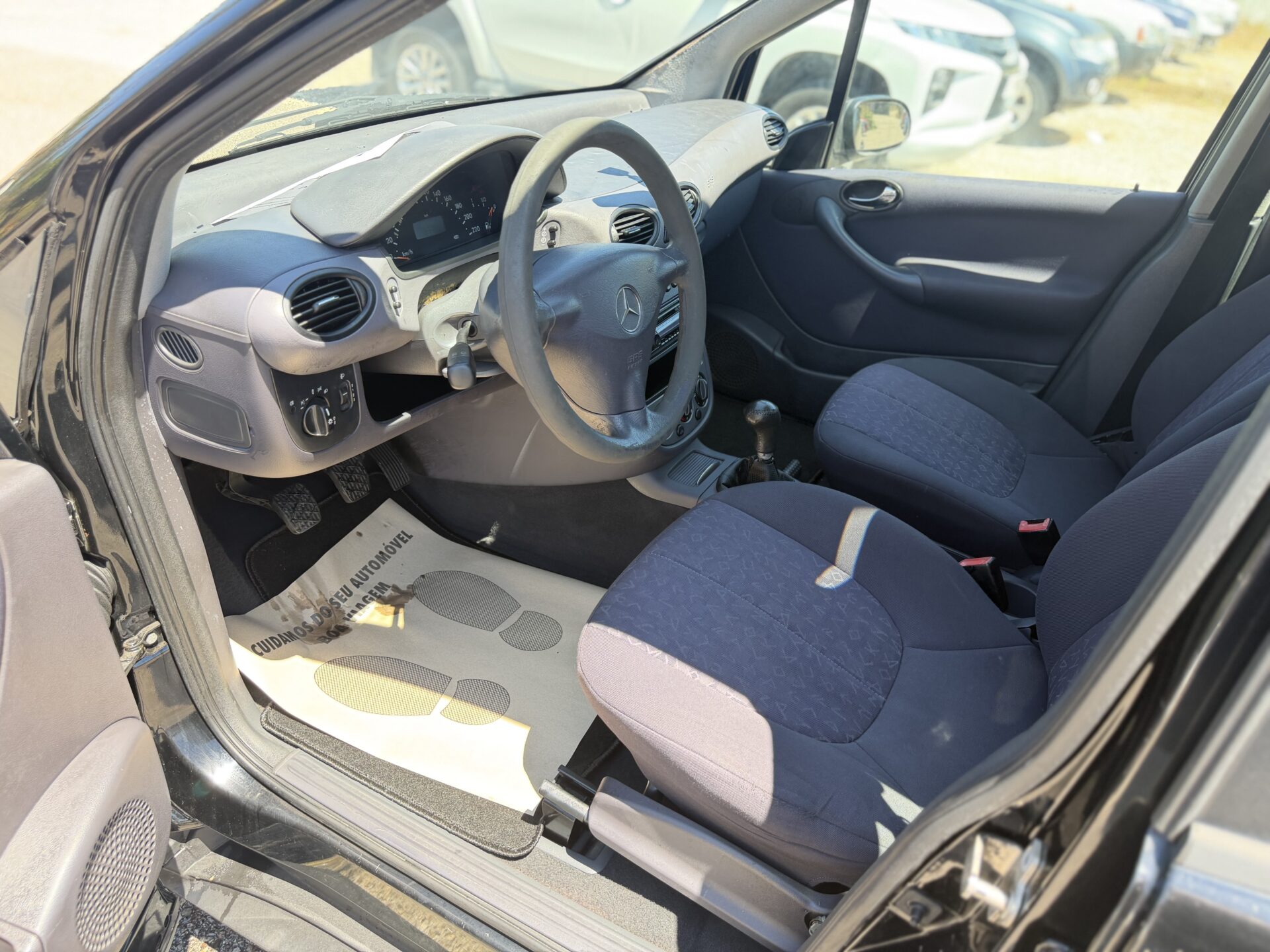 
								Mercedes A170 total									
