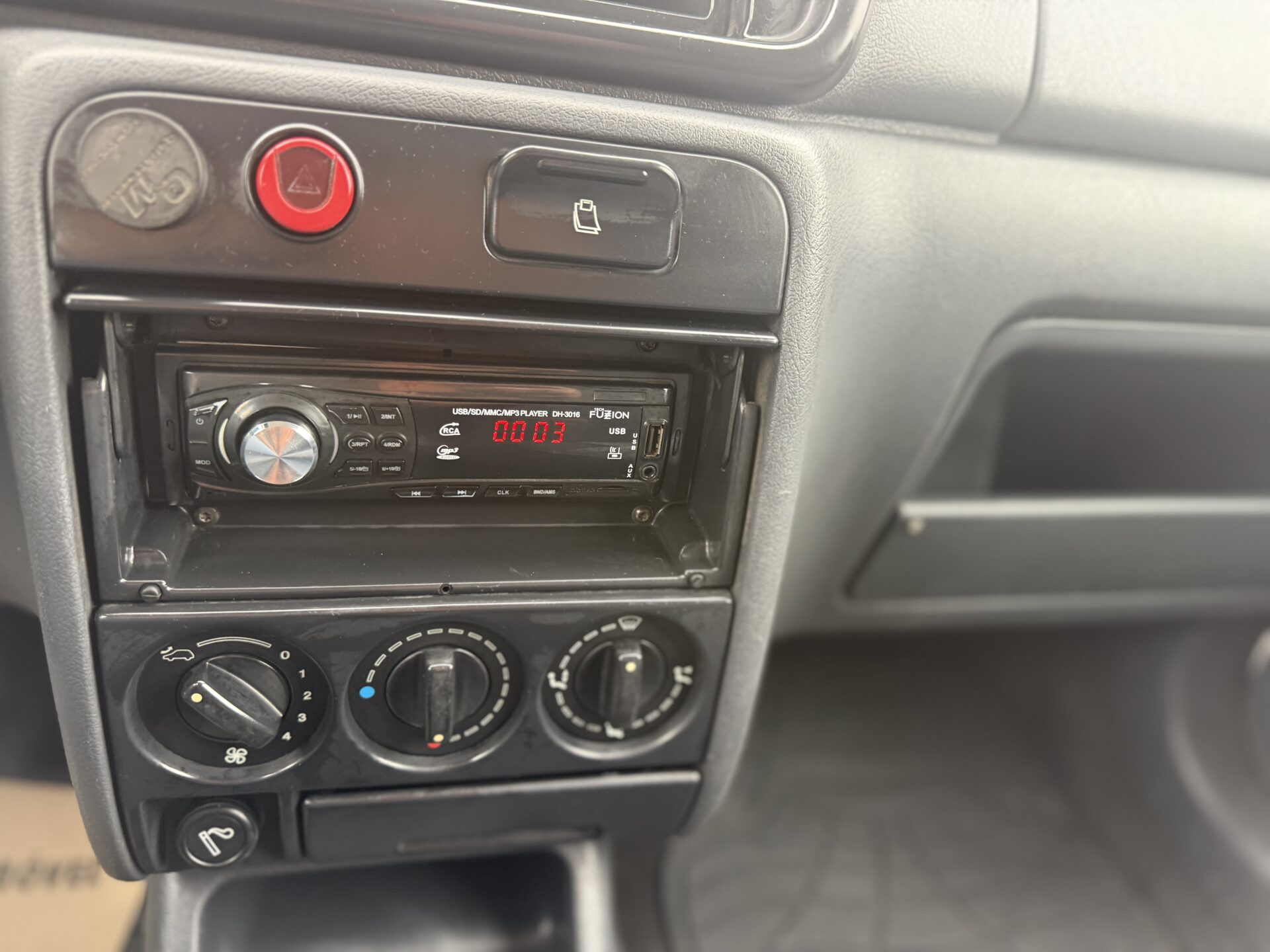 
								Peugeot Partner 2.0 HDI total									